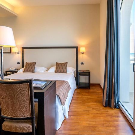 Terrazza Marconi Hotel&Spamarine سينِغاليا المظهر الخارجي الصورة
