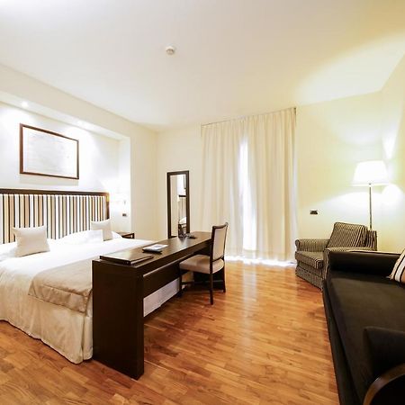 Terrazza Marconi Hotel&Spamarine سينِغاليا المظهر الخارجي الصورة