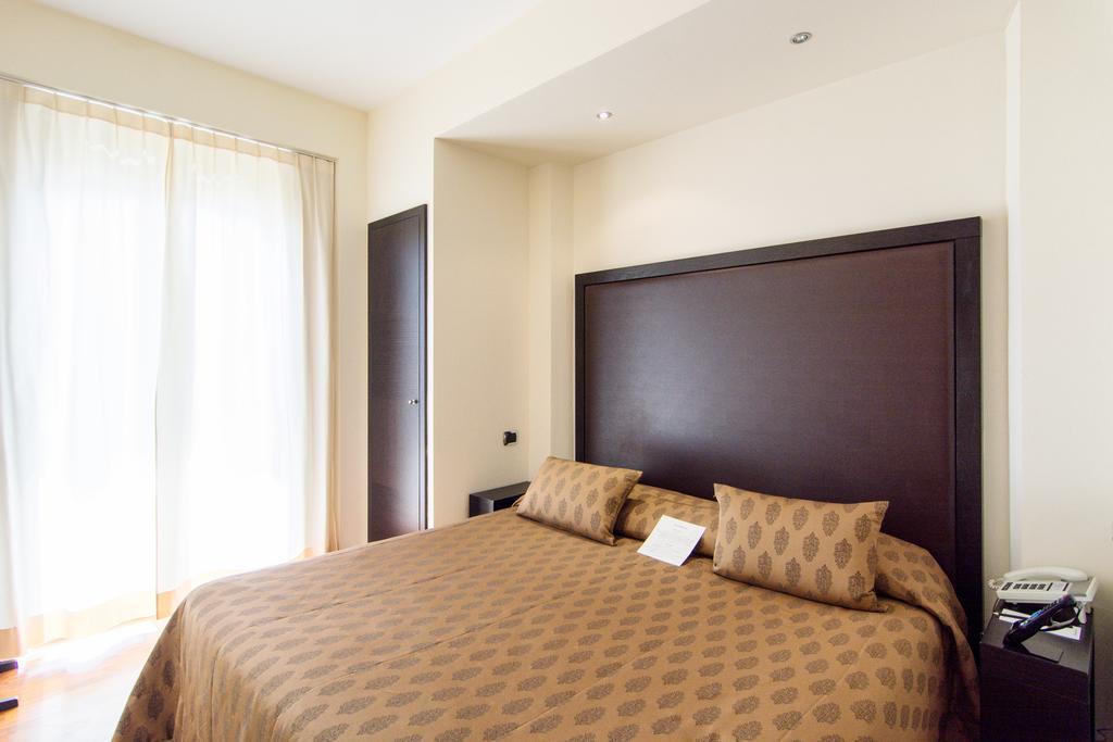 Terrazza Marconi Hotel&Spamarine سينِغاليا المظهر الخارجي الصورة