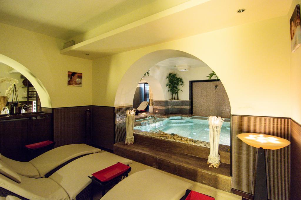 Terrazza Marconi Hotel&Spamarine سينِغاليا المظهر الخارجي الصورة