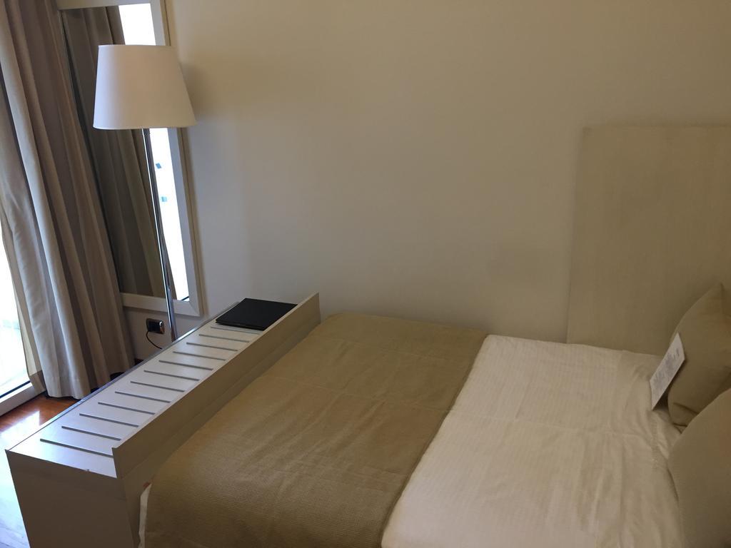 Terrazza Marconi Hotel&Spamarine سينِغاليا المظهر الخارجي الصورة